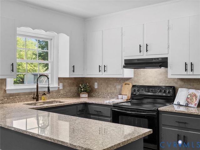 3007 River Rd, Hopewell, VA 23860