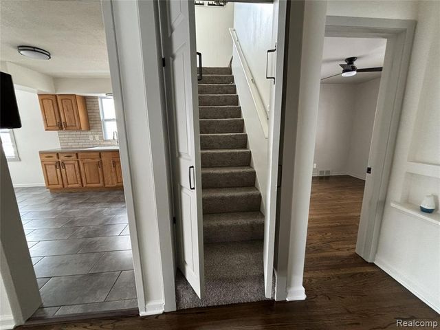 15939 Norborne, Redford, MI 48239