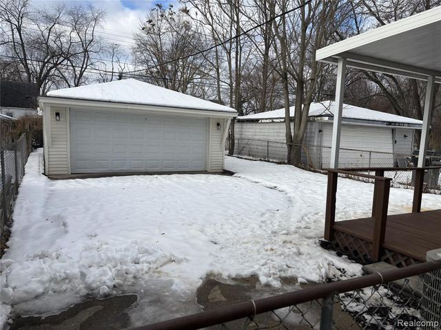 15939 Norborne, Redford, MI 48239