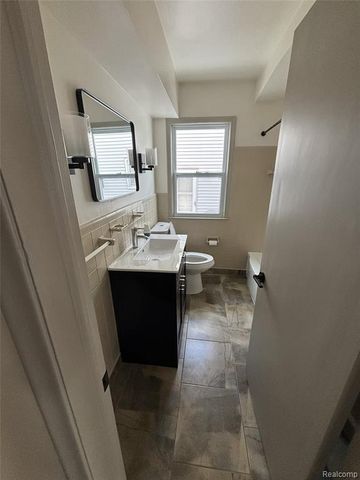 15939 Norborne, Redford, MI 48239