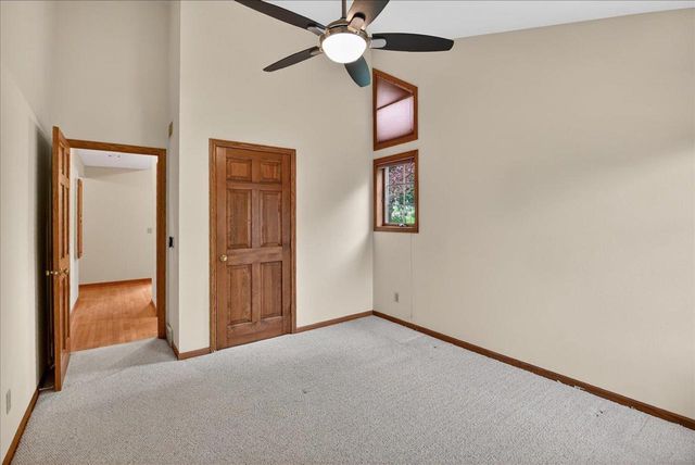 2 Plover Circle, Madison, WI 53717