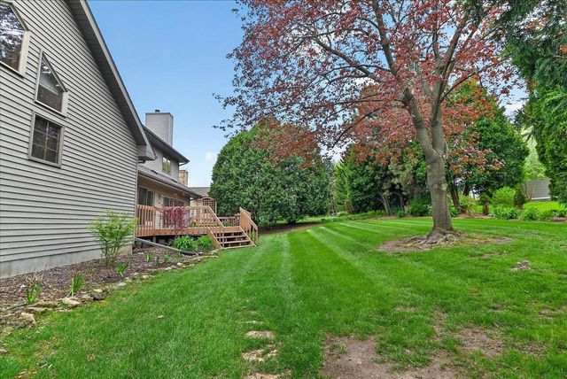 2 Plover Circle, Madison, WI 53717