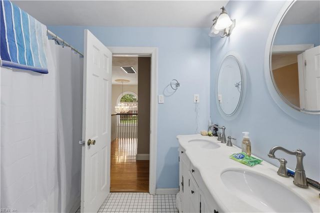 3800 Shoreline DR, Portsmouth, VA 23703