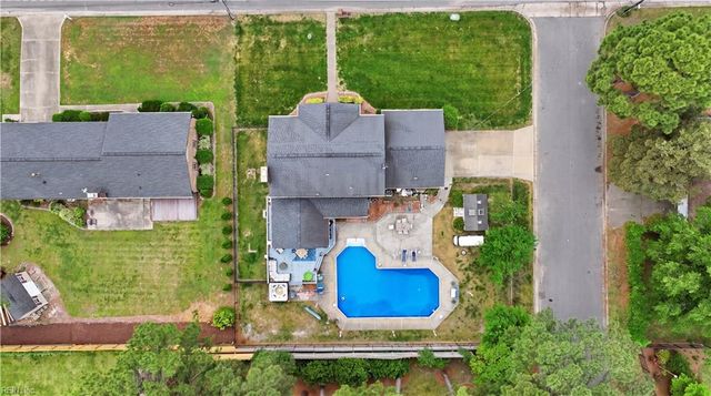 3800 Shoreline DR, Portsmouth, VA 23703