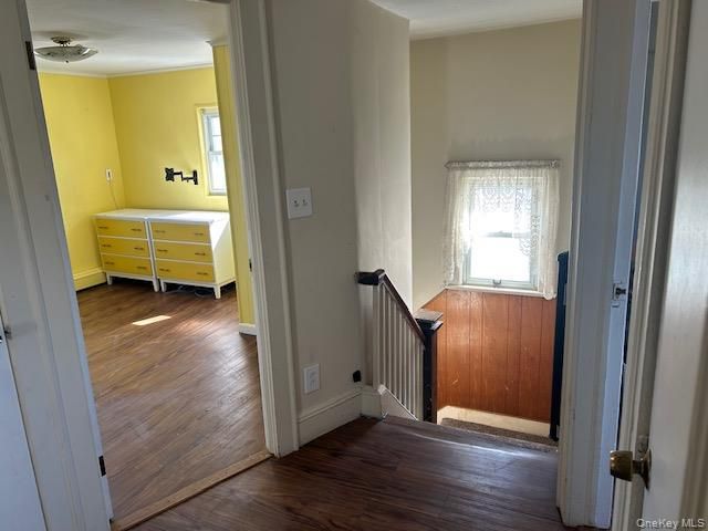 389 Hamilton Avenue, Hewlett, NY 11557