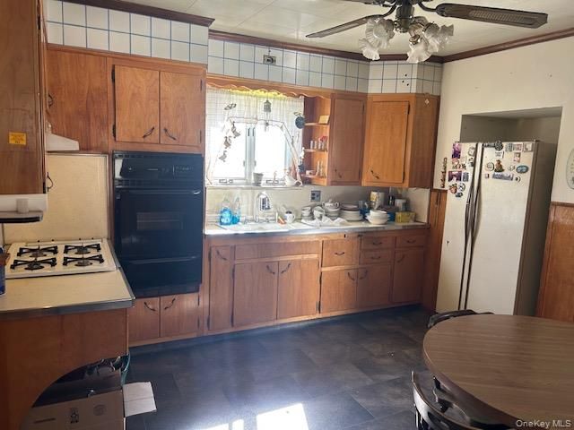 389 Hamilton Avenue, Hewlett, NY 11557