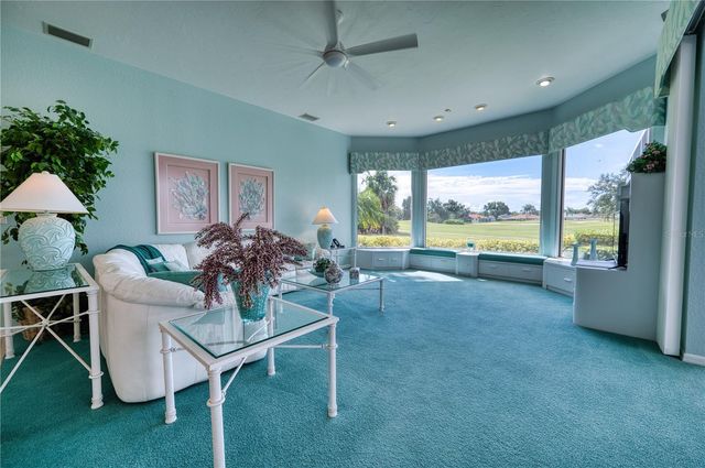 6802 DREWRYS BLUFF, Bradenton, FL 34203