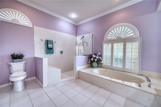 6802 DREWRYS BLUFF, Bradenton, FL 34203