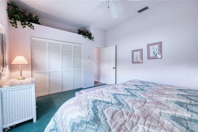 6802 DREWRYS BLUFF, Bradenton, FL 34203