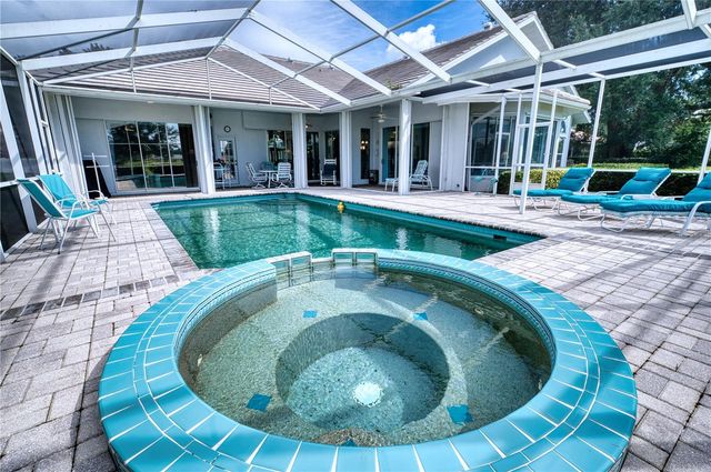 6802 DREWRYS BLUFF, Bradenton, FL 34203