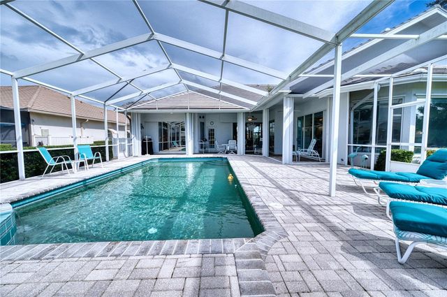 6802 DREWRYS BLUFF, Bradenton, FL 34203