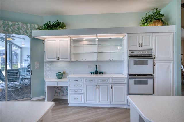 6802 DREWRYS BLUFF, Bradenton, FL 34203