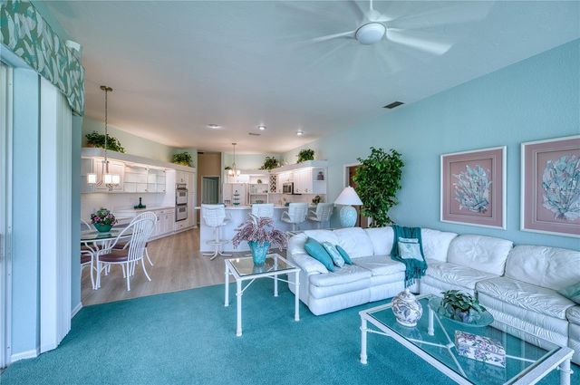 6802 DREWRYS BLUFF, Bradenton, FL 34203