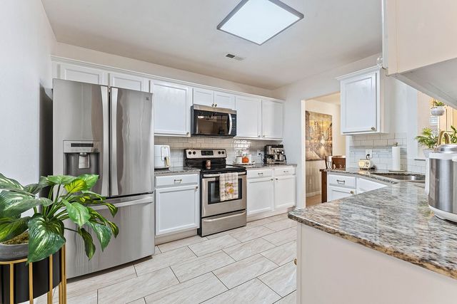 3409 SW Picasso Boulevard, Bentonville, AR 72712