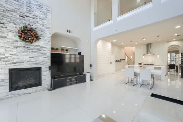 2246 Longview Road, Irving, TX 75063