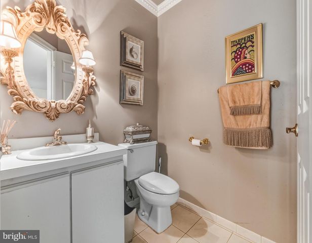 735 CHANTICLEER, Cherry Hill, NJ 08003