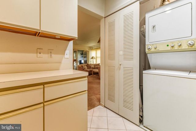 735 CHANTICLEER, Cherry Hill, NJ 08003