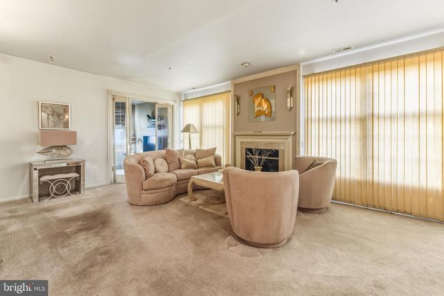 735 CHANTICLEER, Cherry Hill, NJ 08003