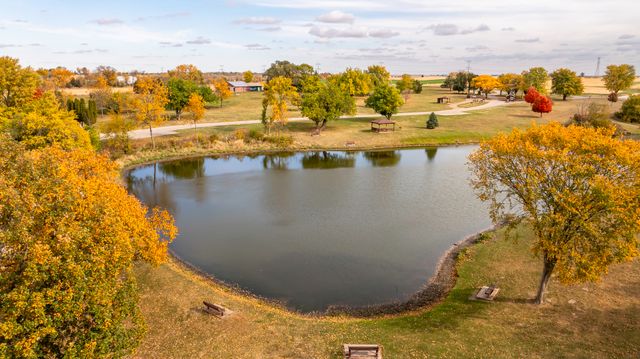 2795 E 28th Lot 235 Road, Seneca, IL 61360