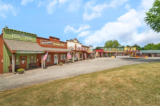 2795 E 28th Lot 235 Road, Seneca, IL 61360