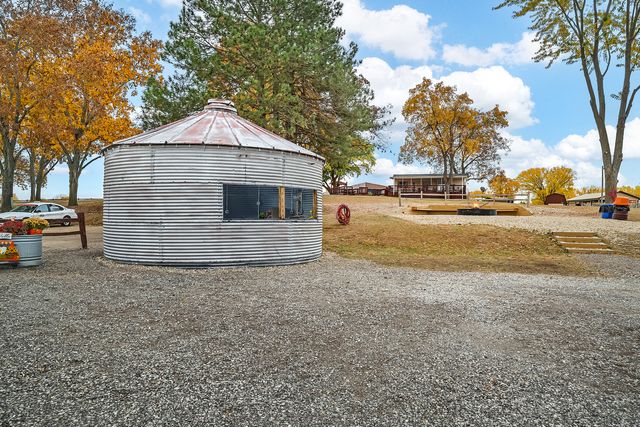 2795 E 28th Lot 235 Road, Seneca, IL 61360