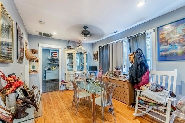 833 N Keystone Avenue, Chicago, IL 60651