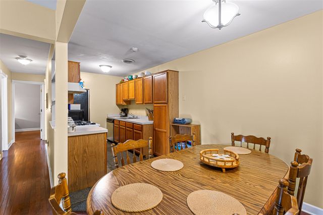 44447 Savery Drive, Canton, MI 48187