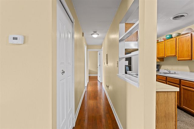 44447 Savery Drive, Canton, MI 48187