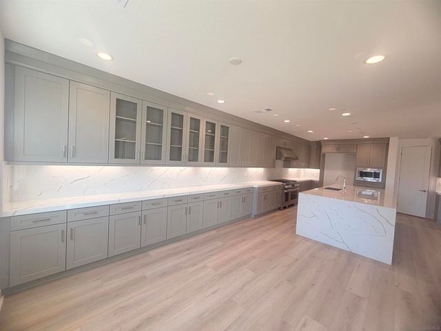 13765 Holly Oak Way, Poway, CA 92064