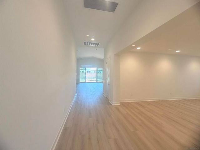 13765 Holly Oak Way, Poway, CA 92064