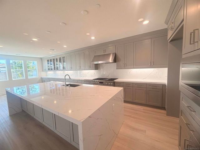 13765 Holly Oak Way, Poway, CA 92064