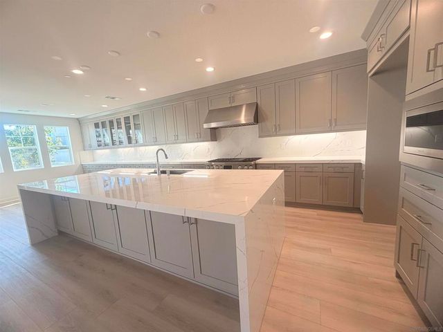 13765 Holly Oak Way, Poway, CA 92064