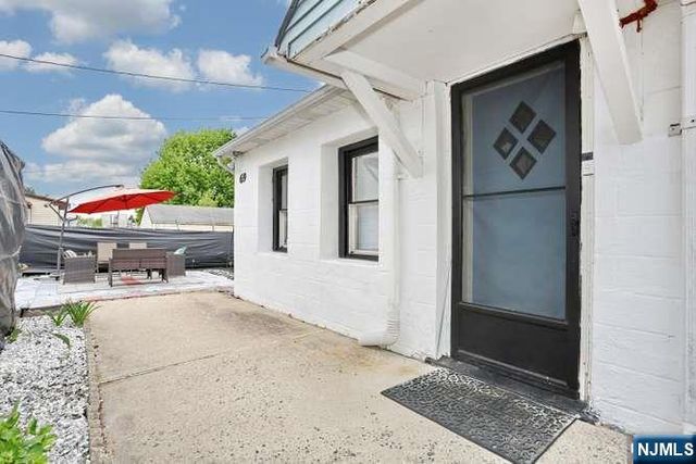 69 Monroe Street, Lodi, NJ 07644
