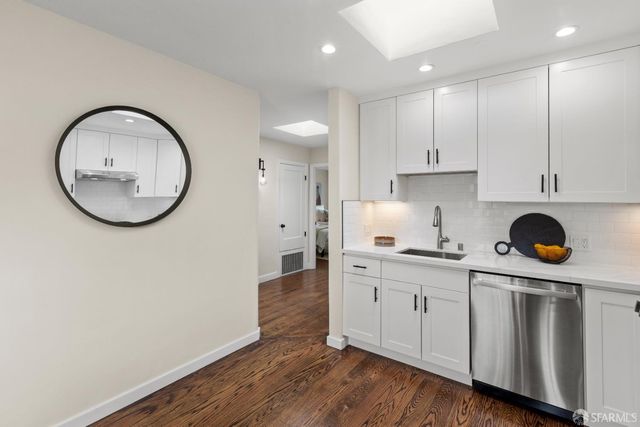 22 Tioga Avenue, San Francisco, CA 94134