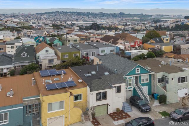 22 Tioga Avenue, San Francisco, CA 94134