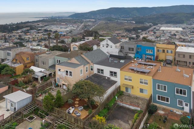 22 Tioga Avenue, San Francisco, CA 94134