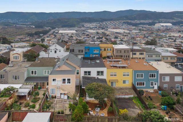 22 Tioga Avenue, San Francisco, CA 94134