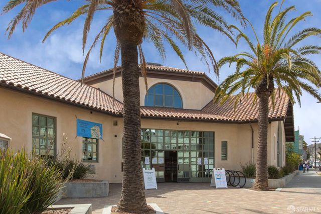 22 Tioga Avenue, San Francisco, CA 94134