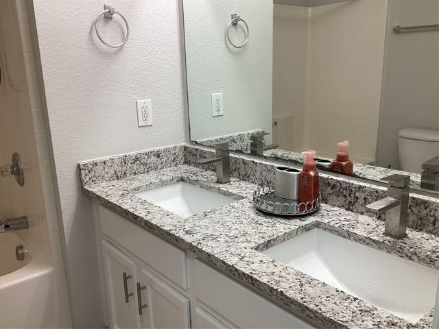 4608 Wolf Ridge Way, Fort Worth, TX 76244