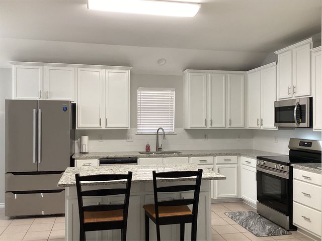 4608 Wolf Ridge Way, Fort Worth, TX 76244