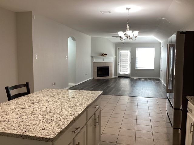 4608 Wolf Ridge Way, Fort Worth, TX 76244