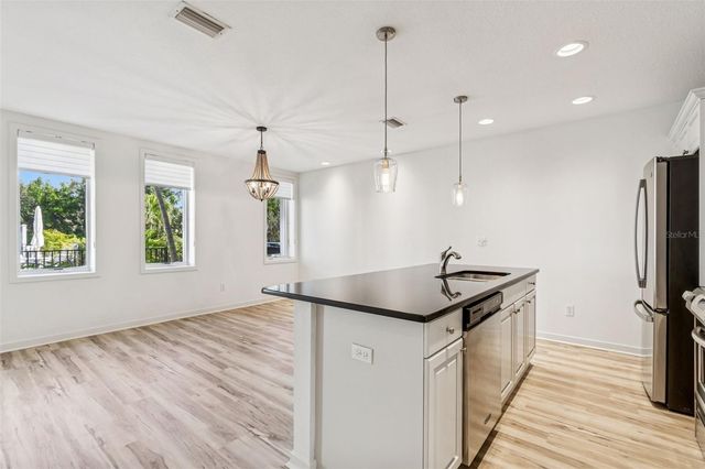 1685 LAUREL STREET 3, Sarasota, FL 34236