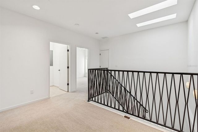 1685 LAUREL STREET 3, Sarasota, FL 34236