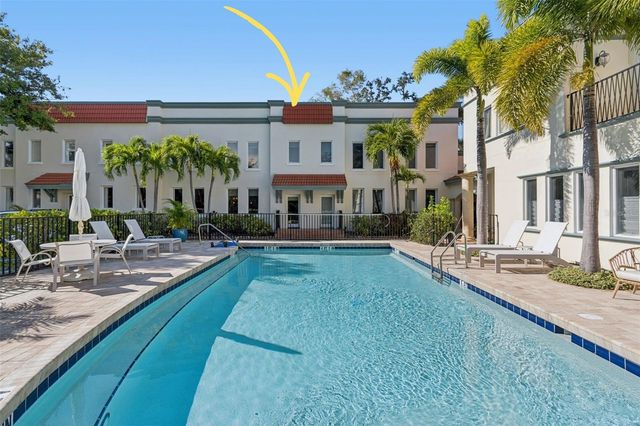 1685 LAUREL STREET 3, Sarasota, FL 34236