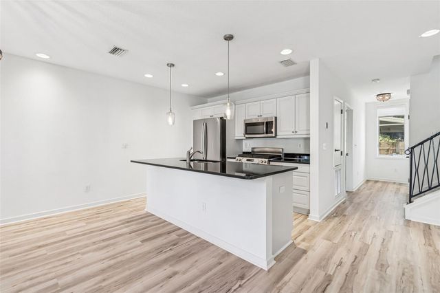 1685 LAUREL STREET 3, Sarasota, FL 34236