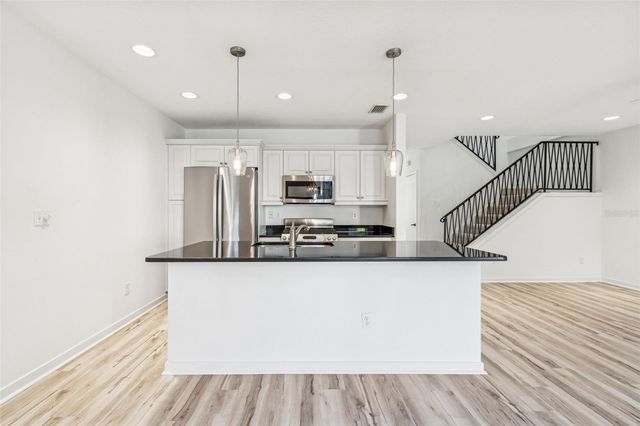 1685 LAUREL STREET 3, Sarasota, FL 34236