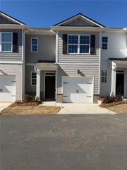 1005 N 2nd NW Avenue 30, Rome, GA 30165