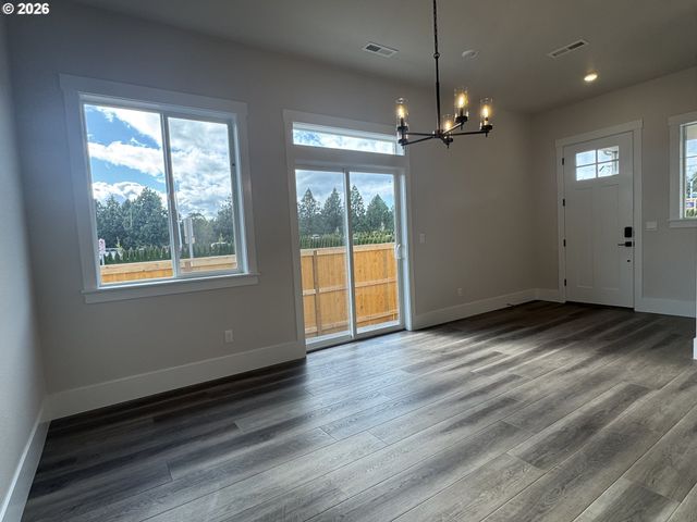 16932 Sw Cairn Ln, King City, OR 97140