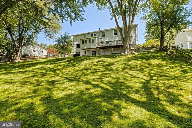 10315 MOUNTINGTON CT, Vienna, VA 22182