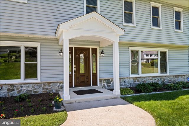 10315 MOUNTINGTON CT, Vienna, VA 22182